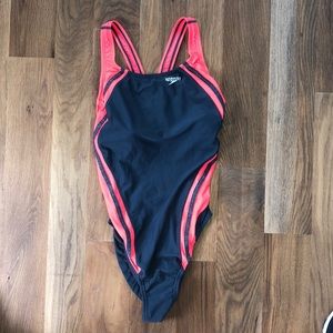 Speedo 1 Piece Bathing Suit